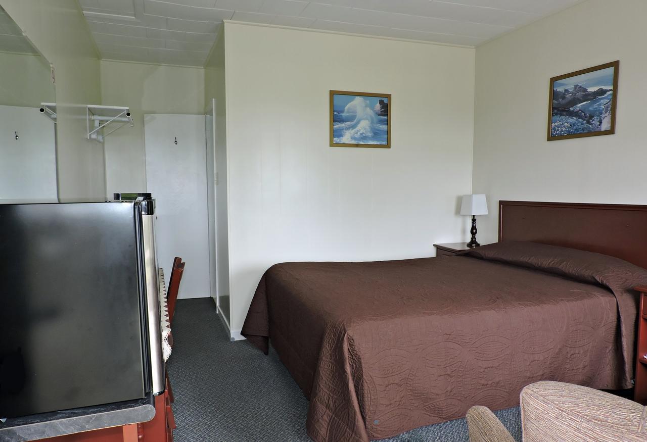 Basinview Motel Smiths Cove Exteriör bild