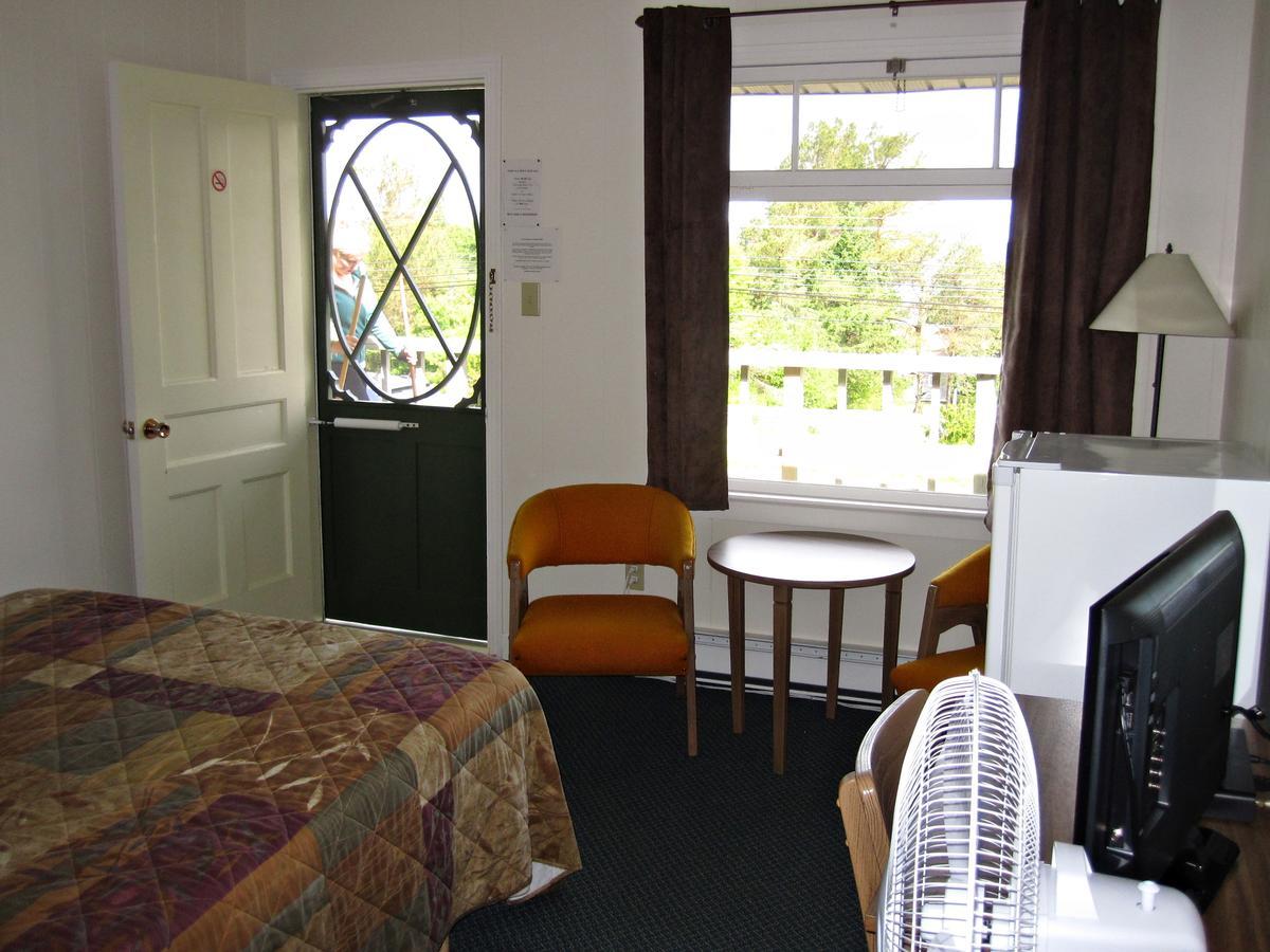 Basinview Motel Smiths Cove Exteriör bild