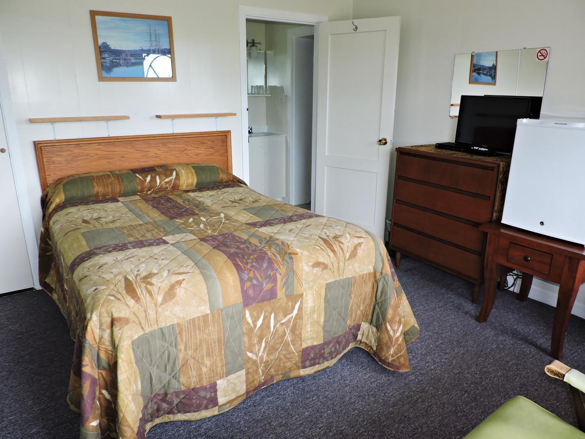 Basinview Motel Smiths Cove Exteriör bild